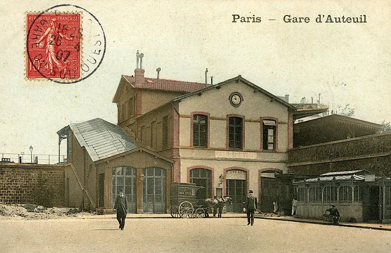 Vue générale de la gare d'Auteuil.