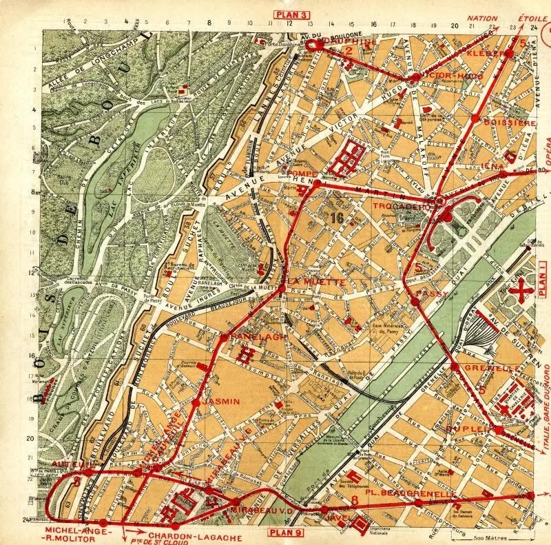 Plan des quartiers traversés par la Petite Ceinture ferroviaire entre les stations Avenue du Bois de Boulogne et Auteuil-Boulogne 